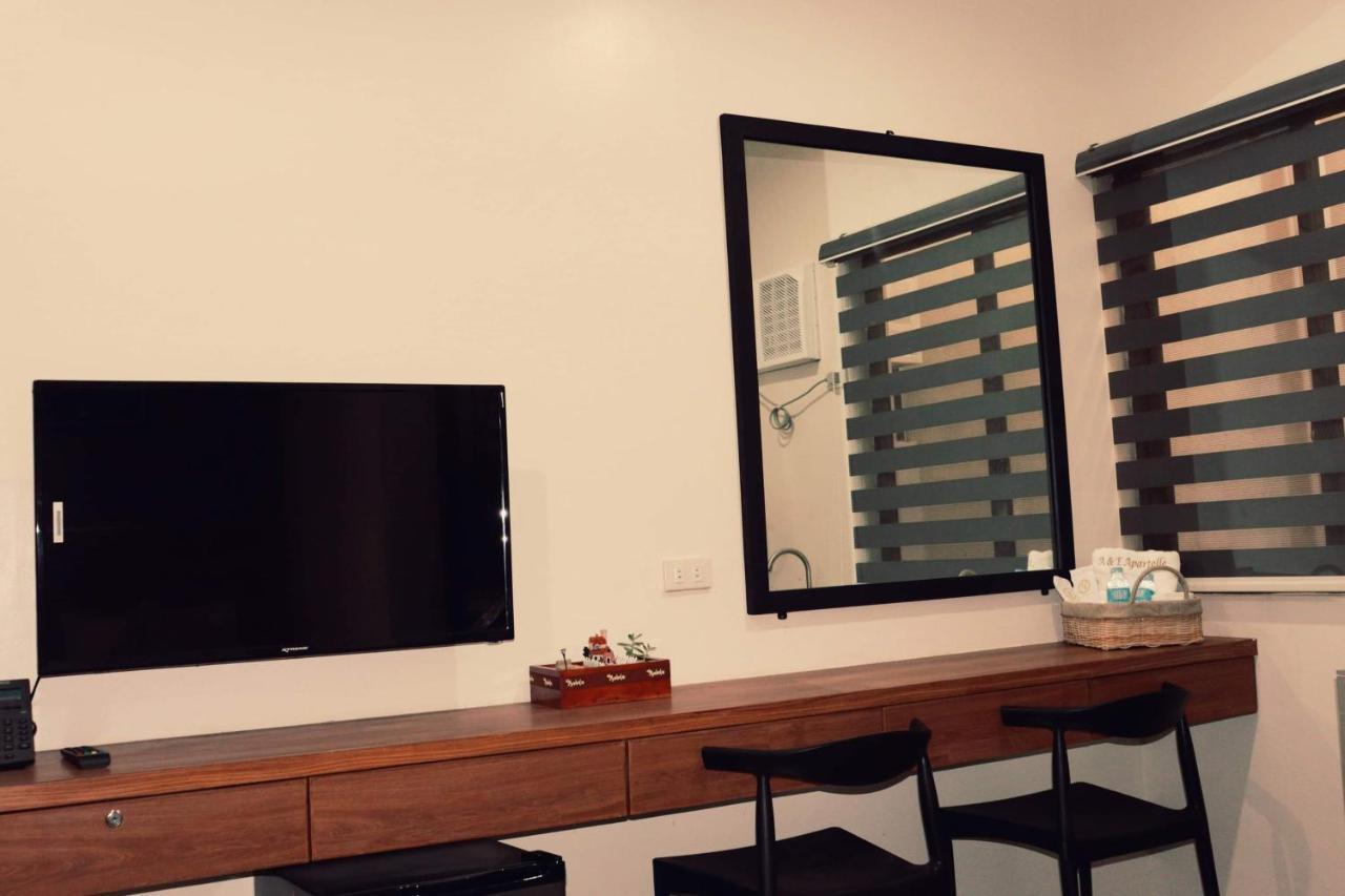 A&E Apartelle Bacolod Ngoại thất bức ảnh